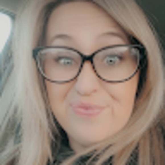 Meet your Posher, Sheabrie - Picture 1 of 1